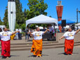 Island dancers