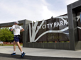 Runner on Springwater Trail at Main City Park